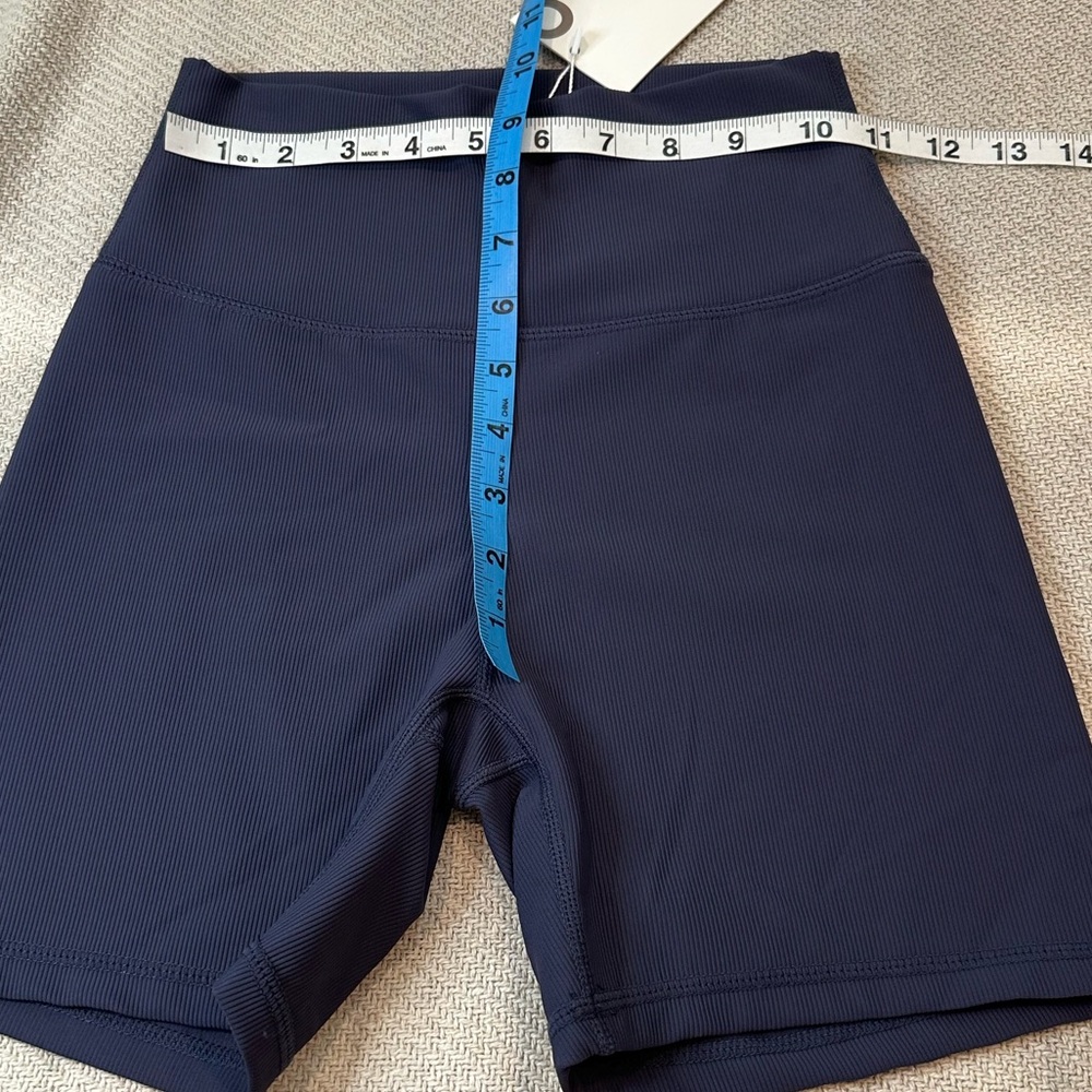 Wilo the Label Shorts Size Small NWT Blue Ribbed Active - Picture 4 of 6